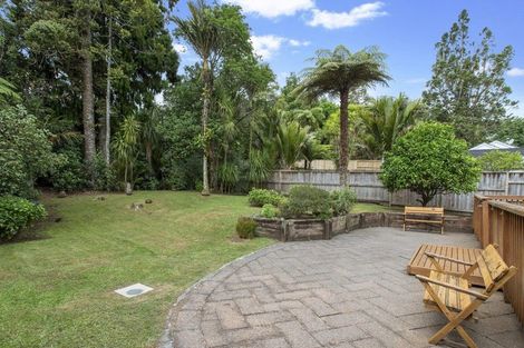 Photo of property in 125 Woodlands Park Road, Titirangi, Auckland, 0604