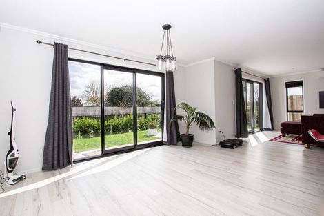 Photo of property in 17 Avian Place, Flagstaff, Hamilton, 3210