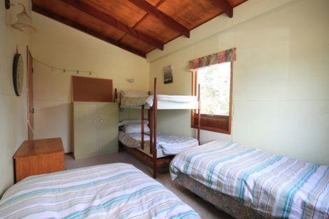 Photo of property in 24 Lowe Park Lane, Pauanui, Hikuai, 3579