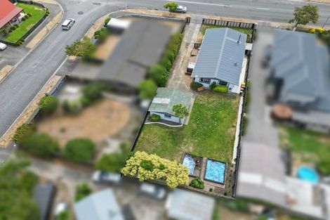 Photo of property in 135 Queenspark Drive, Parklands, Christchurch, 8083