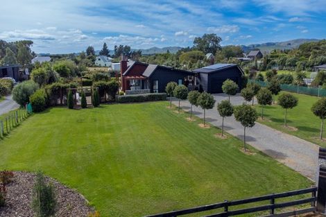 Photo of property in 5-7 Ferry Road, Martinborough, 5711