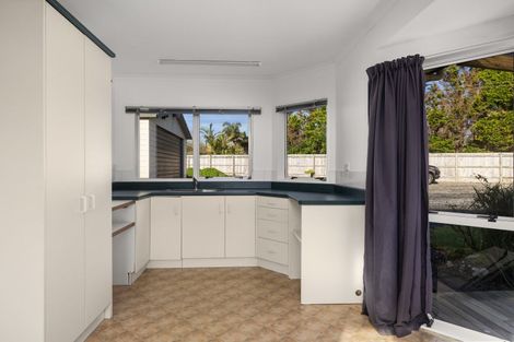 Photo of property in 32 Shepherd Road, Kerikeri, 0230