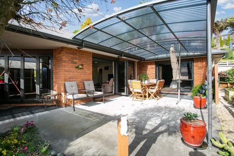 Photo of property in 11a Fairburn Place, Leamington, Cambridge, 3432