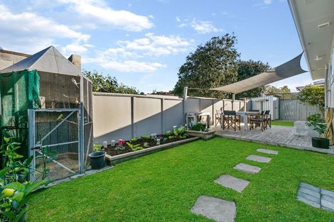 Photo of property in 3a Harlech Place, Dinsdale, Hamilton, 3204