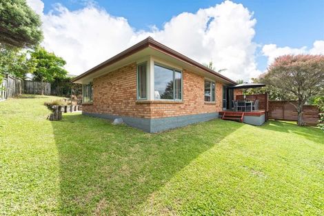 Photo of property in 19 Rush Creek Drive, Westgate, Auckland, 0614