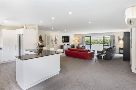 Photo of property in 19 Regent's Park Drive, Casebrook, Christchurch, 8051