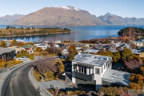 Photo of property in 18 Dublin Street, Queenstown, 9300