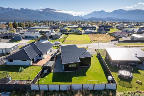 Photo of property in 10 Carran Court, Te Anau, 9679