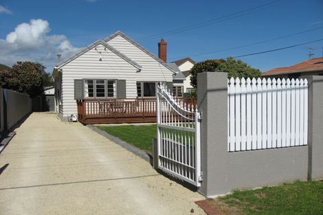 Photo of property in 6 Rossiter Avenue, Waterloo, Lower Hutt, 5011