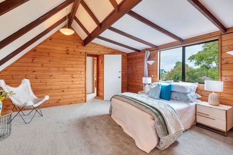 Photo of property in 1/21 Chablis Place, Henderson, Auckland, 0612