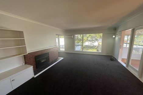 Photo of property in 6 Raines Avenue, Forrest Hill, Auckland, 0620