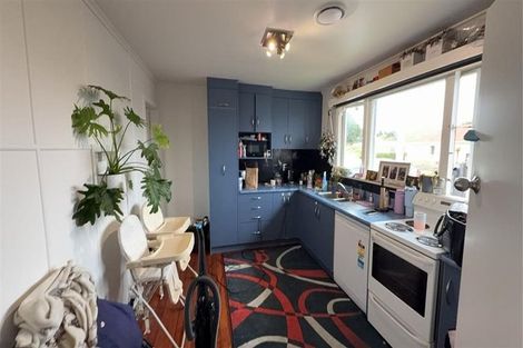 Photo of property in 160 Seaview Road, Westown, New Plymouth, 4310