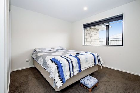 Photo of property in 24 Regent Street, Springfield, 7681