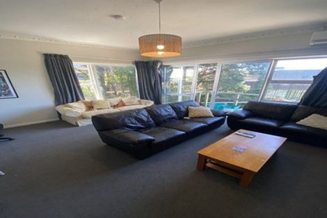 Photo of property in 62 Kelburn Parade, Kelburn, Wellington, 6012