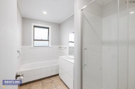 Photo of property in 8 Landview Road, Parkvale, Tauranga, 3112