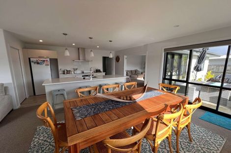 Photo of property in 14 Pakanga Grove, Pyes Pa, Tauranga, 3112