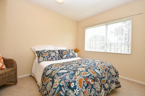 Photo of property in 37 Fisher Place, Carterton, 5713