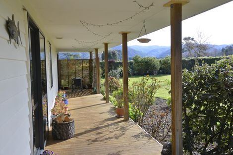 Photo of property in 3 Watersons Line, Dalefield, Carterton, 5791