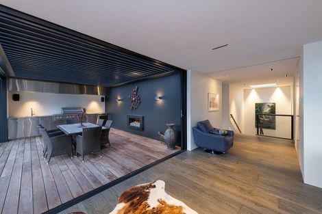 Photo of property in 4 Bay Rise, Wanaka, 9305