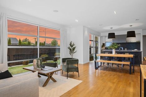 Photo of property in 209 Weston Road, St Albans, Christchurch, 8052