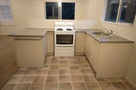 Photo of property in 42c Candia Road, Swanson, Auckland, 0614