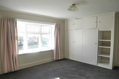 Photo of property in 63 Aorangi Road, Bryndwr, Christchurch, 8053