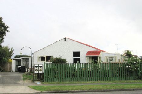 Photo of property in 30 Sylvan Avenue, Waikanae, 5036
