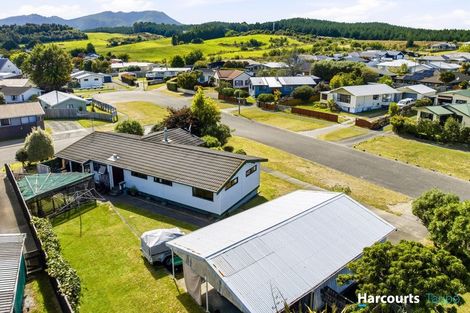 Photo of property in 6 Newberry Place, Richmond Heights, Taupo, 3330