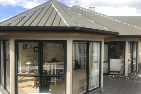 Photo of property in 14 Petrel Lane, Whitby, Porirua, 5024