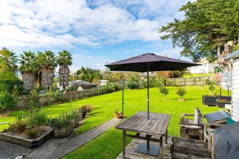 Photo of property in 48 Hurndall Street East, Maungaturoto, 0520