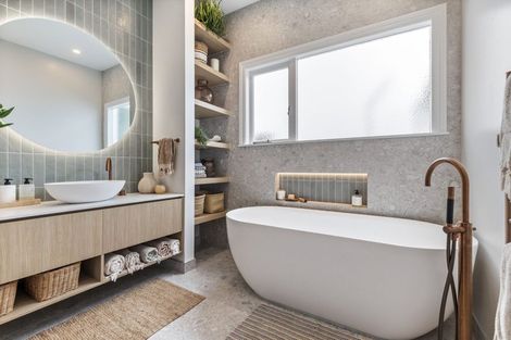 Photo of property in 47 Waipuia Place, Greenhithe, Auckland, 0632