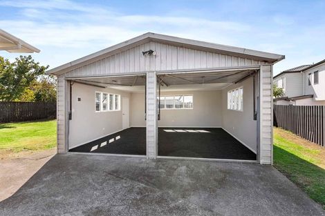 Photo of property in 39 Court Town Close, Mangere, Auckland, 2022