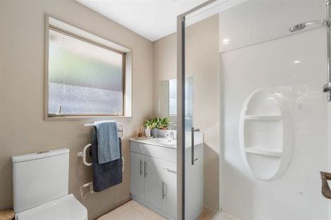 Photo of property in 139a Springs Road, Hornby, Christchurch, 8042