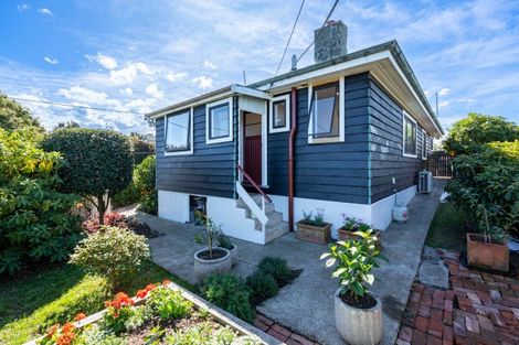 Photo of property in 21 Ventnor Street, Mornington, Dunedin, 9011
