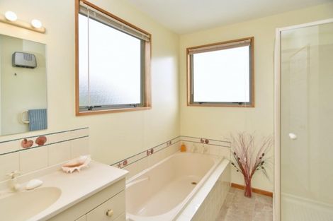 Photo of property in 2/14 Aston Drive, Waimairi Beach, Christchurch, 8083