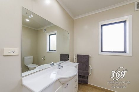 Photo of property in 4 Virginia Grove, Milson, Palmerston North, 4414