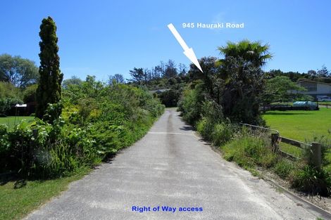 Photo of property in 945 Hauraki Road, Coromandel, 3506