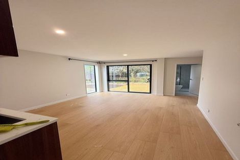 Photo of property in 73 Hutchinsons Road, Bucklands Beach, Auckland, 2014