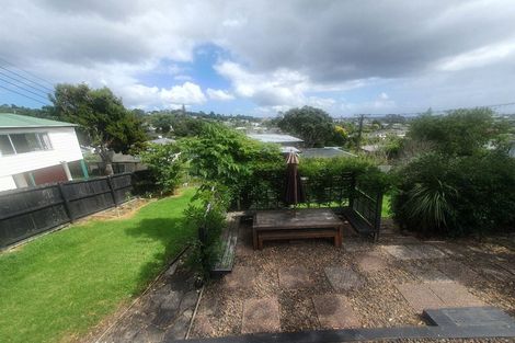 Photo of property in 189 Titirangi Road, Titirangi, Auckland, 0604