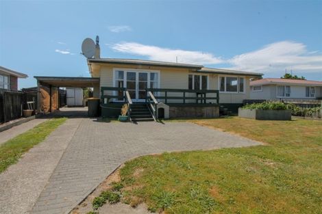 Photo of property in 11 Clyde Street, Utuhina, Rotorua, 3015