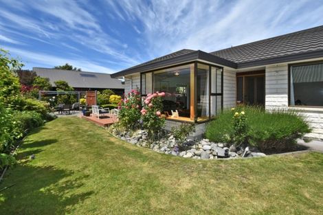 Photo of property in 34 Lowry Avenue, Redwood, Christchurch, 8051