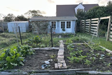 Photo of property in 6 Malcolm Street, Martinborough, 5711