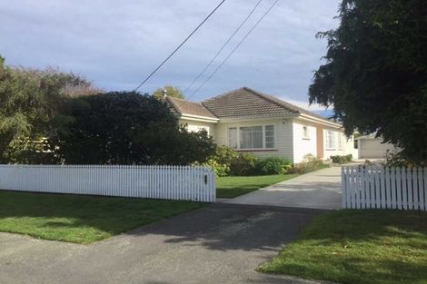 Photo of property in 245 Weston Road, Mairehau, Christchurch, 8052