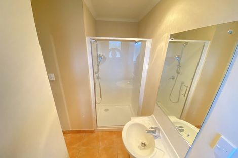 Photo of property in 10 Richard Halse Drive, Manurewa, Auckland, 2105