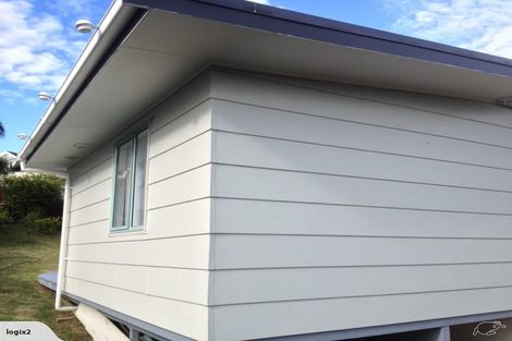 Photo of property in 11 Opal Avenue, Pakuranga, Auckland, 2010