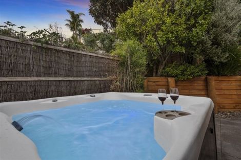 Photo of property in 12 Harkin Close, Bethlehem, Tauranga, 3110