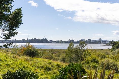Photo of property in 252b Grange Road, Otumoetai, Tauranga, 3110