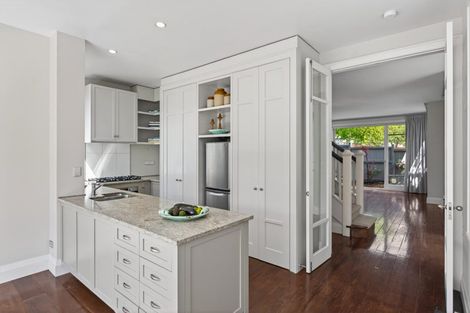 Photo of property in 11 Shelbourne Street, Nelson, 7010