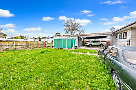 Photo of property in 4 Cottrell Place, Clendon Park, Auckland, 2103