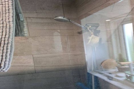 Photo of property in Fountain Court, 3/48 Oriental Parade, Oriental Bay, Wellington, 6011